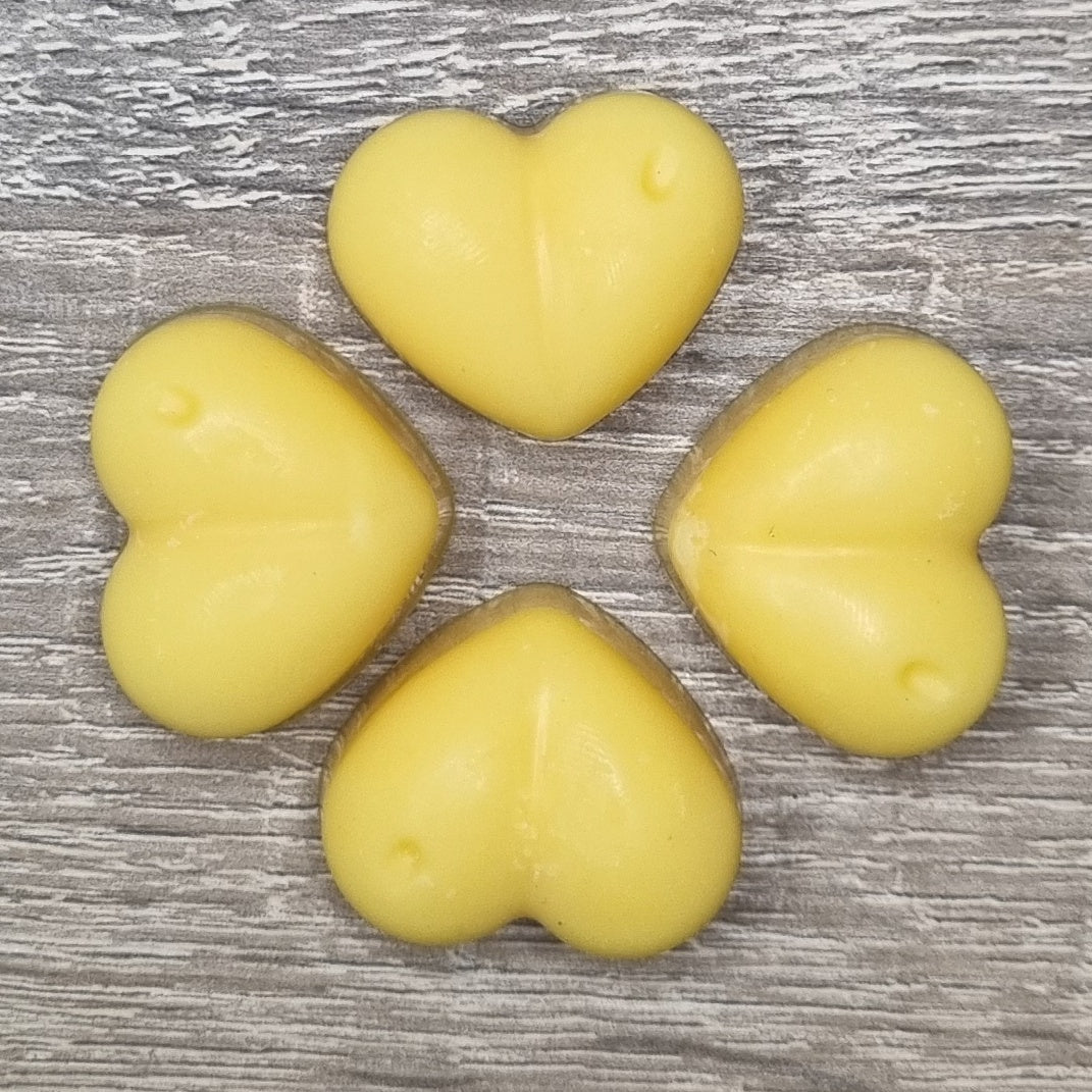 Waxmelt in hartvorm - Babypoeder geur - 4 stuks - 30 gram ruim 15 uur geurplezier