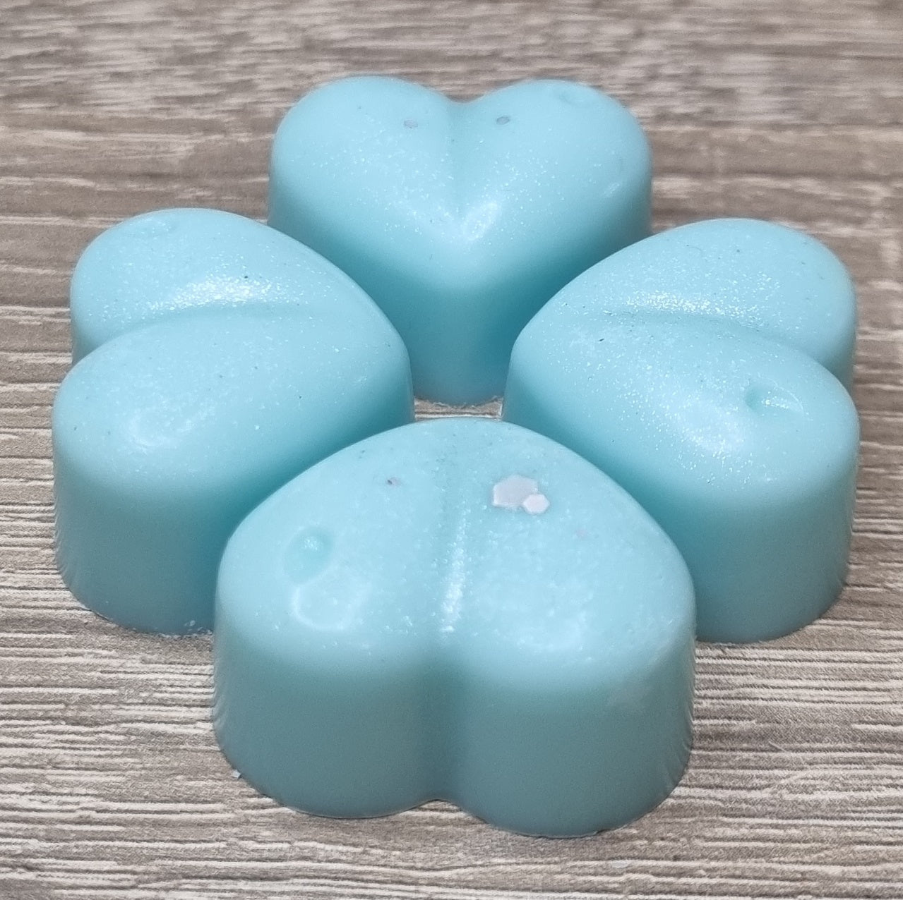 Waxmelt in hartvorm - Blueberry Muffin geur - 4 stuks - 30 gram ruim 15 uur geurplezier FOTO VOLGT NOG