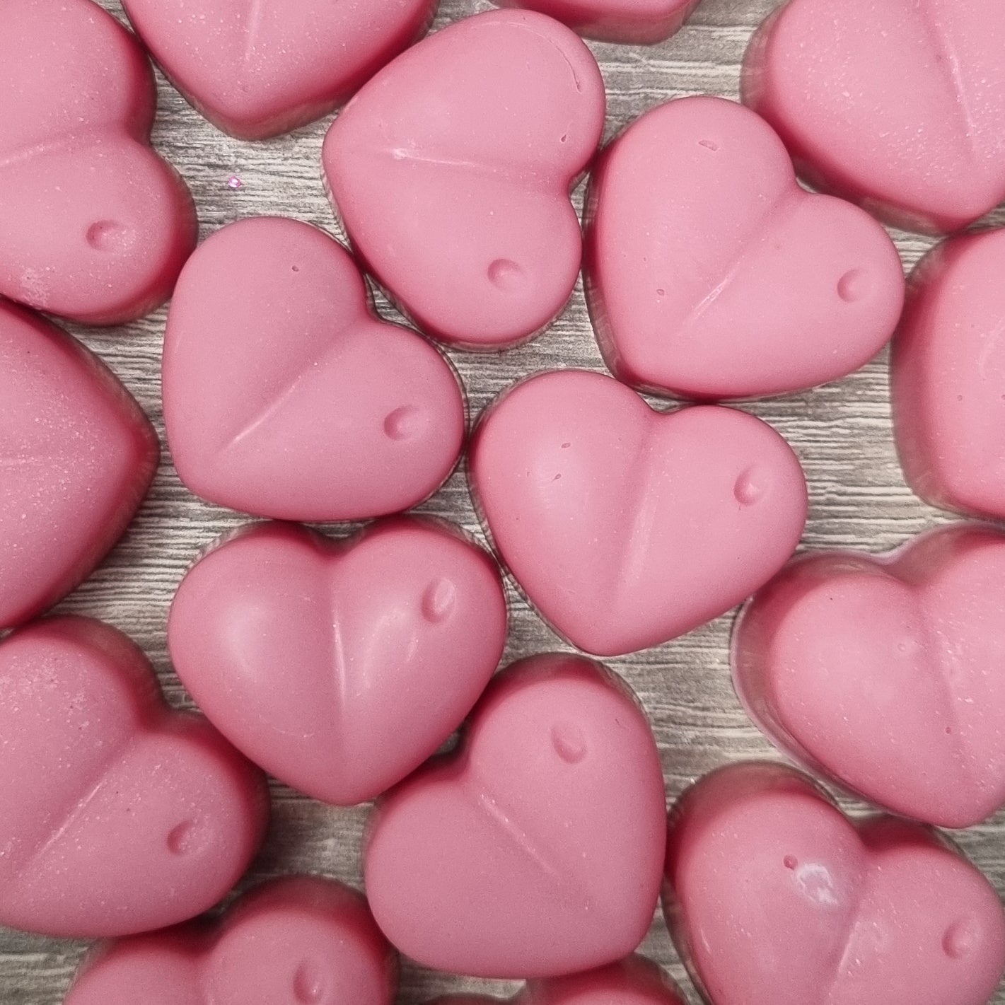 Waxmelt in hartvorm - Snoepjes geur - 4 stuks - 30 gram ruim 15 uur geurplezier