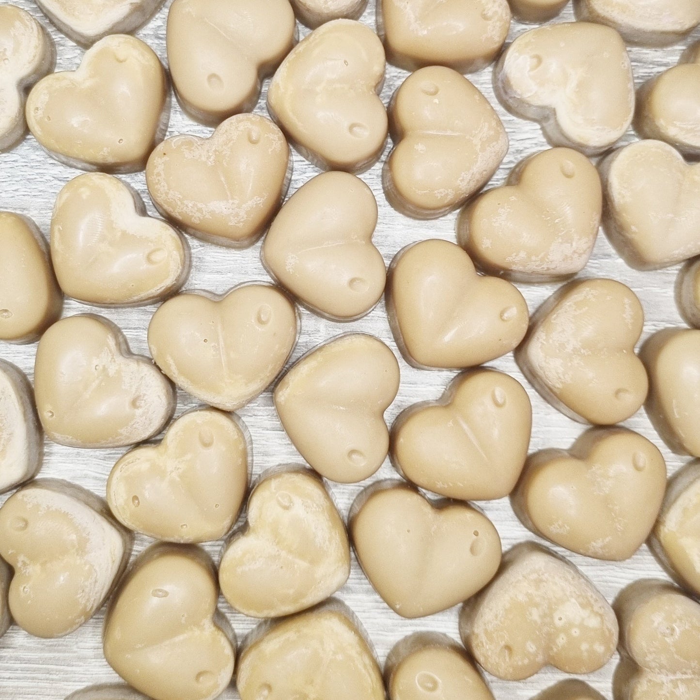 Waxmelt in hartvorm - Kruidenkoekjes geur - 4 stuks - 30 gram ruim 15 uur geurplezier FOTO VOLGT NOG